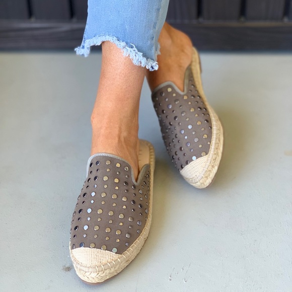 Closed Toe Flat Fabric Studded Loafer Mule - Picture 4 of 9